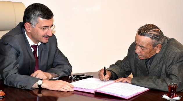Turgutlulu  hayırsever İlhan Filiz Asılı aile sağlığı merkezi yaptırıyor