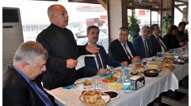 Turgutlulu sanayici işadamları kahvaltıda buluştu EKONOMİ Turgutlu