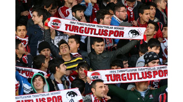 Turgutluspor çıkış peşinde
