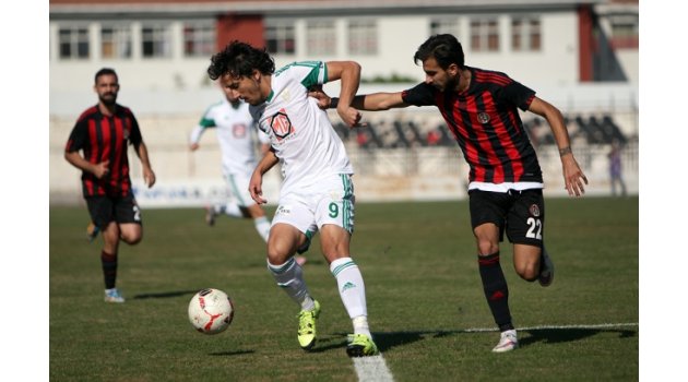 Turgutluspor Kozan'dan puan çıkardı: 0-0