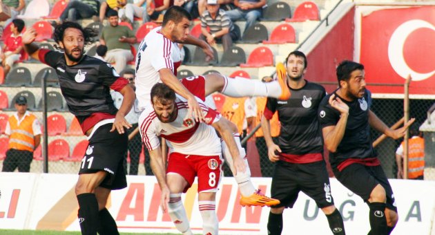 Turgutluspor rakipleri izleyecek