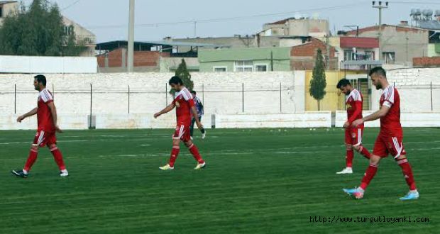 Turgutluspor sahasında galibiyeti unuttu