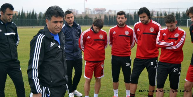 Turgutluspor yağmur altında çalıştı