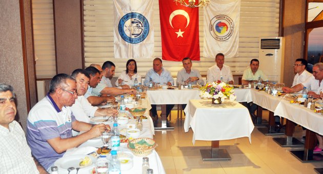 TUTSO’dan iftar yemekli toplantı