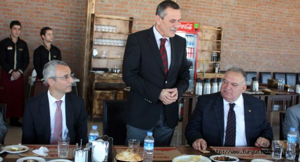 TUTSO, Ege Tekstil ve Hammaddeleri İhracatçıları Birliğini ağırladı