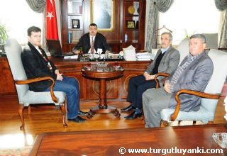 Köylere Hizmet Götürme Birliğinden  Vali Celalettin Güvenç';e teşekkür ziyareti
