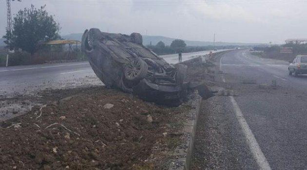 Yağmur kaza getirdi: 2 yaralı