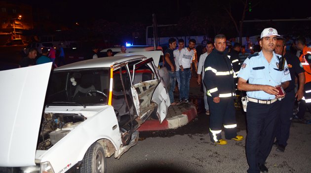 Yine Eski Garaj Kavşağı, yine kaza: 1 yaralı
