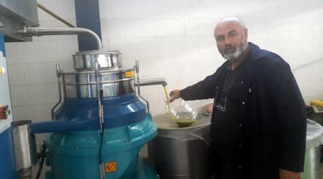 Yol kenarında satılan zeytinyağına dikkat