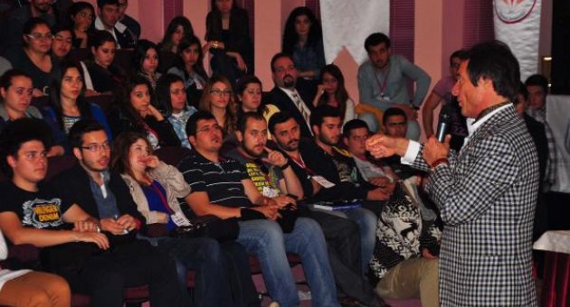 Zorlu ,öğrencilere başarı hikayesini anlattı