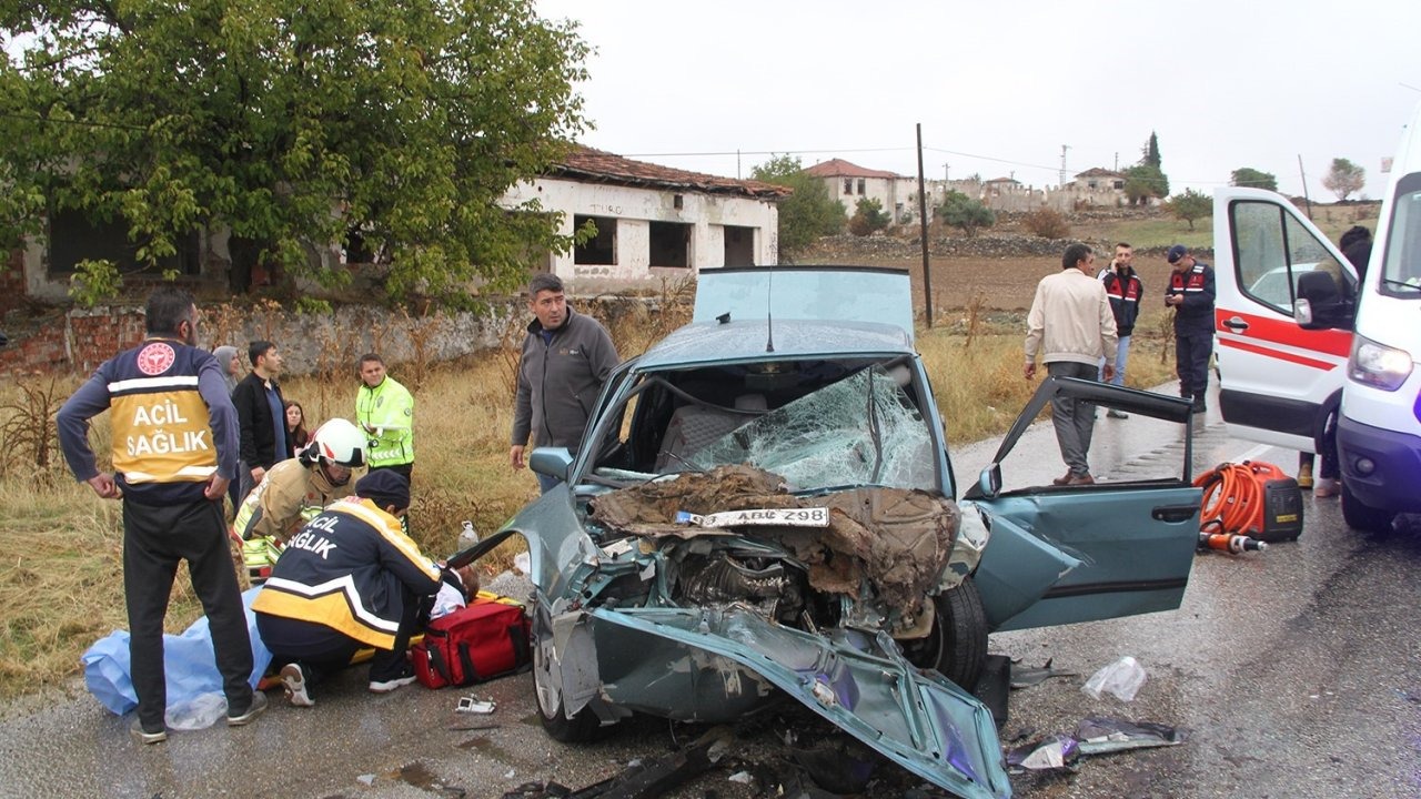 Manisa’da yağmur kazayı da beraberinde getirdi: 1 bebek öldü, 5 kişi yaralandı!