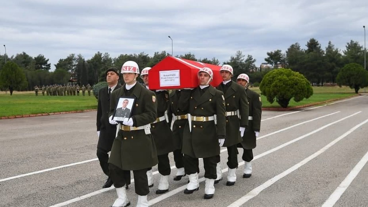 Silahlı saldırıda yaşamını yitiren uzman çavuş için askeri tören düzenlendi