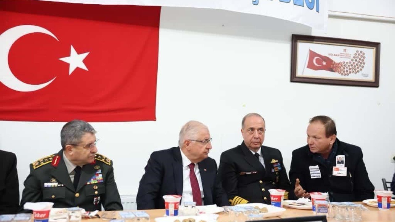 Bakan Güler’den şehit ailelerine ziyaret