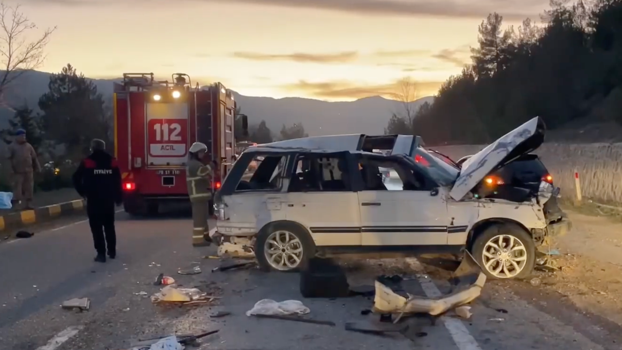 Cip devrildi: 1'i çocuk 2 ölü, 4'ü çocuk 7 yaralı
