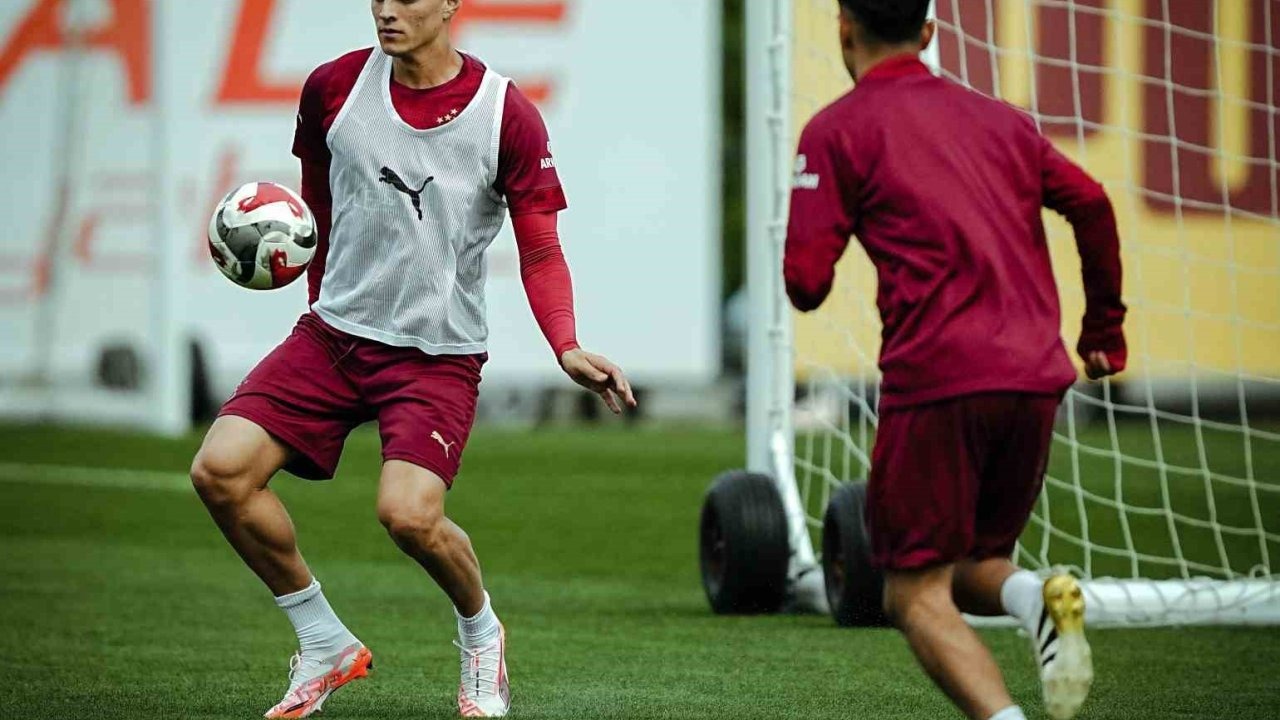 Galatasaray, Fenerbahçe derbisi hazırlıklarına başladı