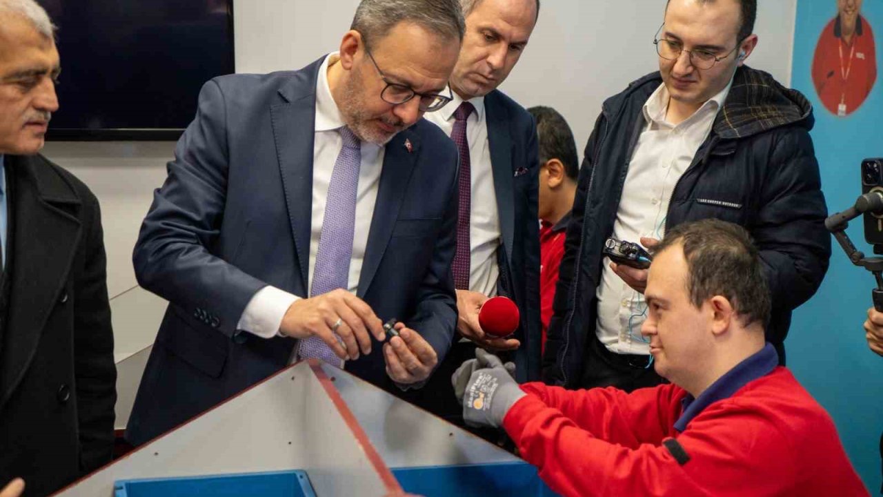 Kasapoğlu: "Bu komisyon bir masabaşı komisyonu değil"