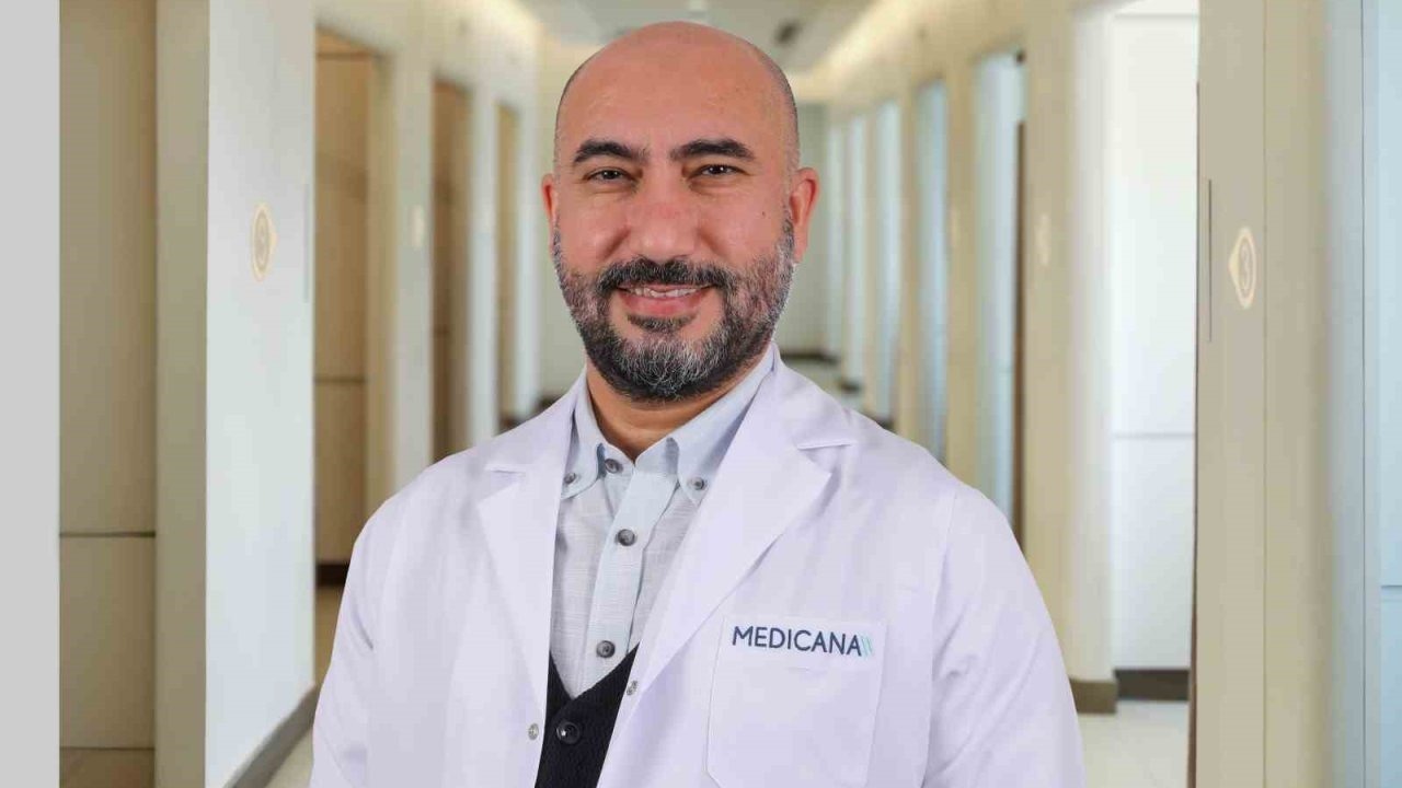 Kelebek hastalığı (lupus) kadınlarda 9 kat fazla görülüyor