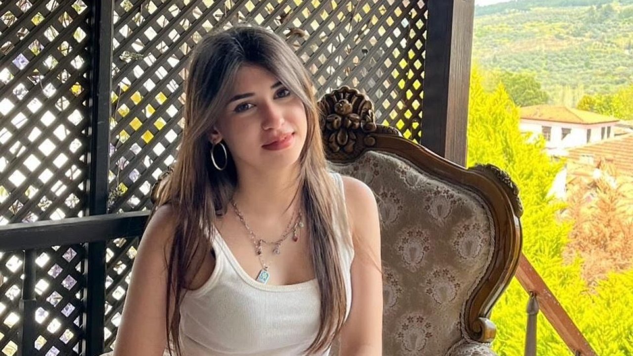 Takla atan araçtan fırlayan genç kız hayatını kaybetti!