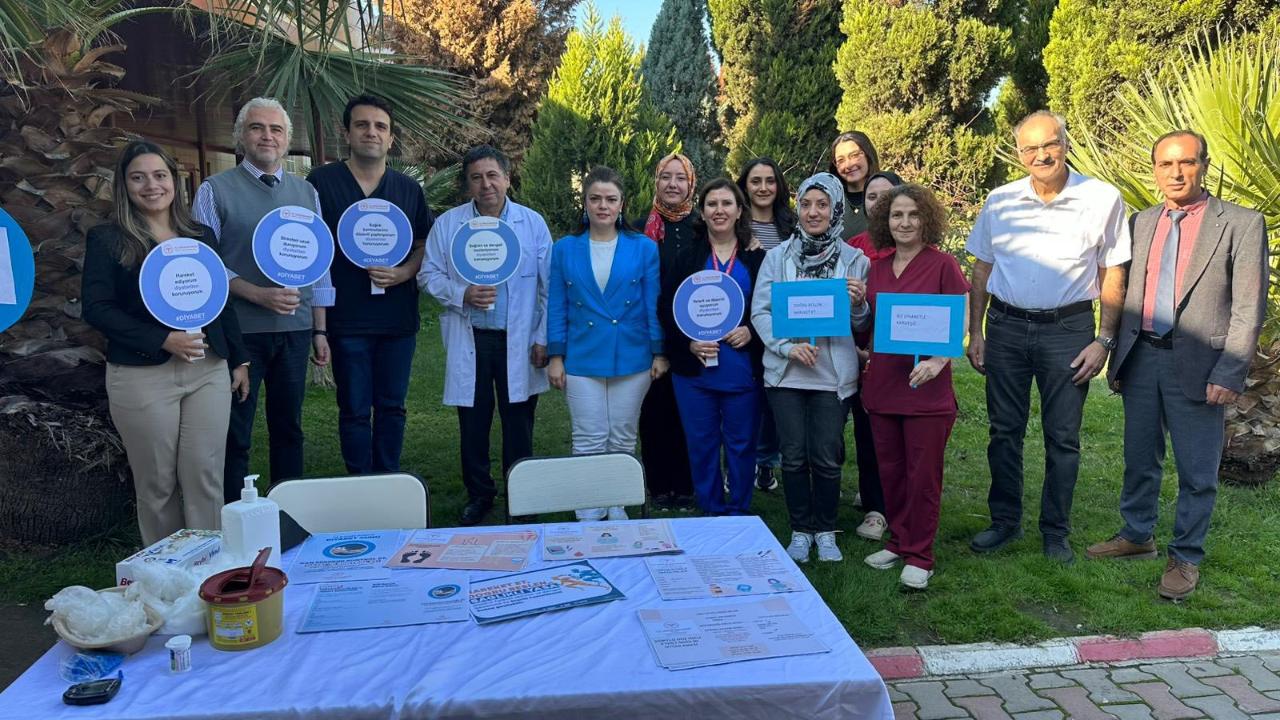 Turgutlu Devlet Hastanesi’nde Dünya Diyabet Günü farkındalık standı