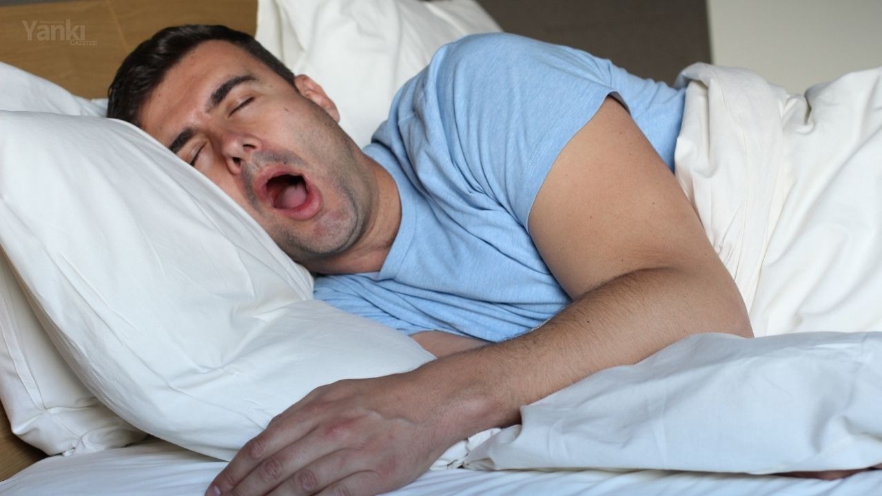 Uzmanından ’basit bir horlama’ deyip geçenlere hayati uyarı: Kalp krizi ve felç riski taşıyabilir