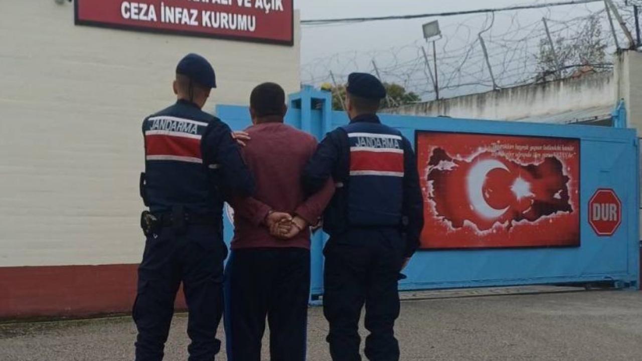 51 yıl hapis cezası ile aranıyordu: Jandarmadan kaçamadı!