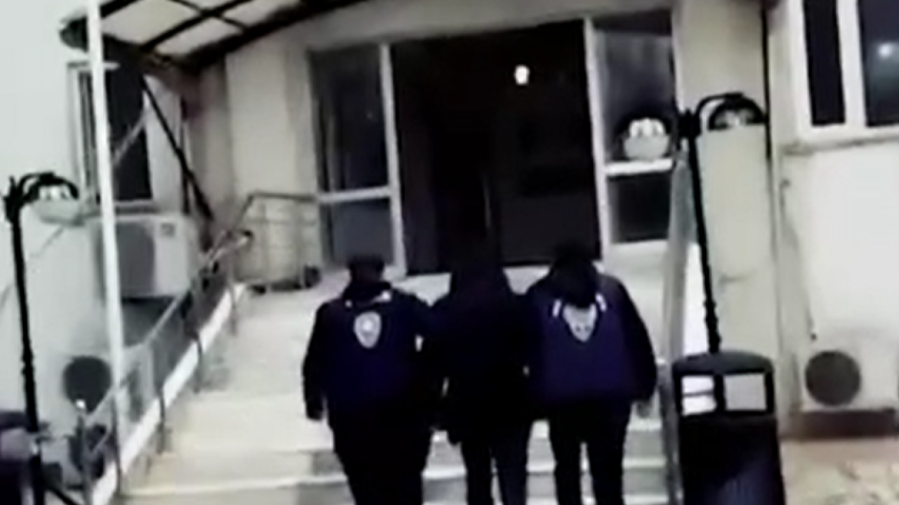 Bakan Yerlikaya duyurdu: Manisa ve 54 ilde 301 şüpheli yakalandı!