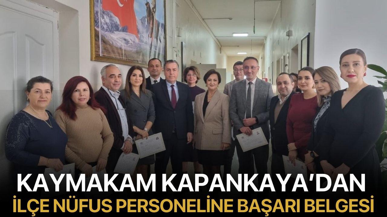 Kaymakam Kapankaya’dan İlçe Nüfus Personeline Başarı Ödülü