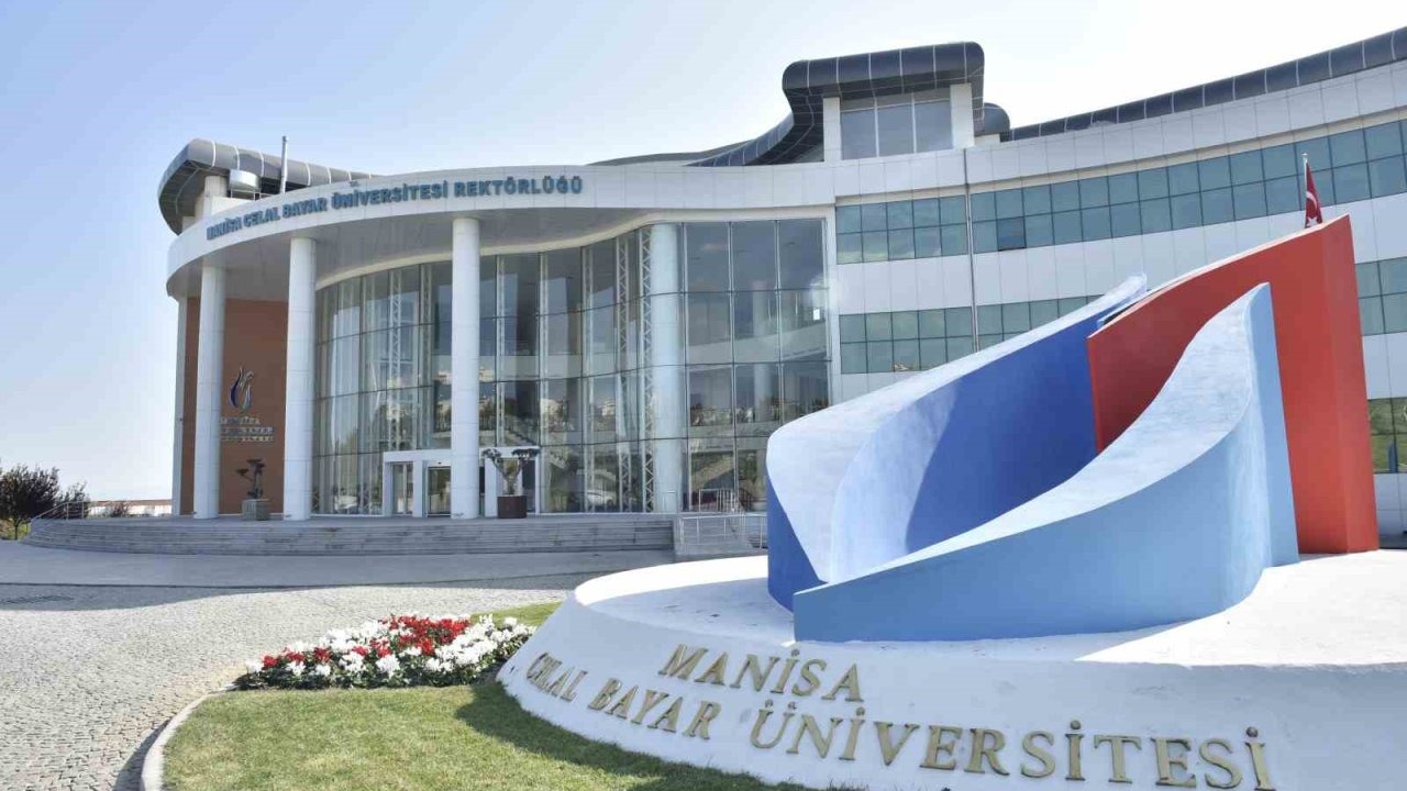 Manisa Celal Bayar Üniversitesi en hızlı gelişim gösteren üniversiteler arasında