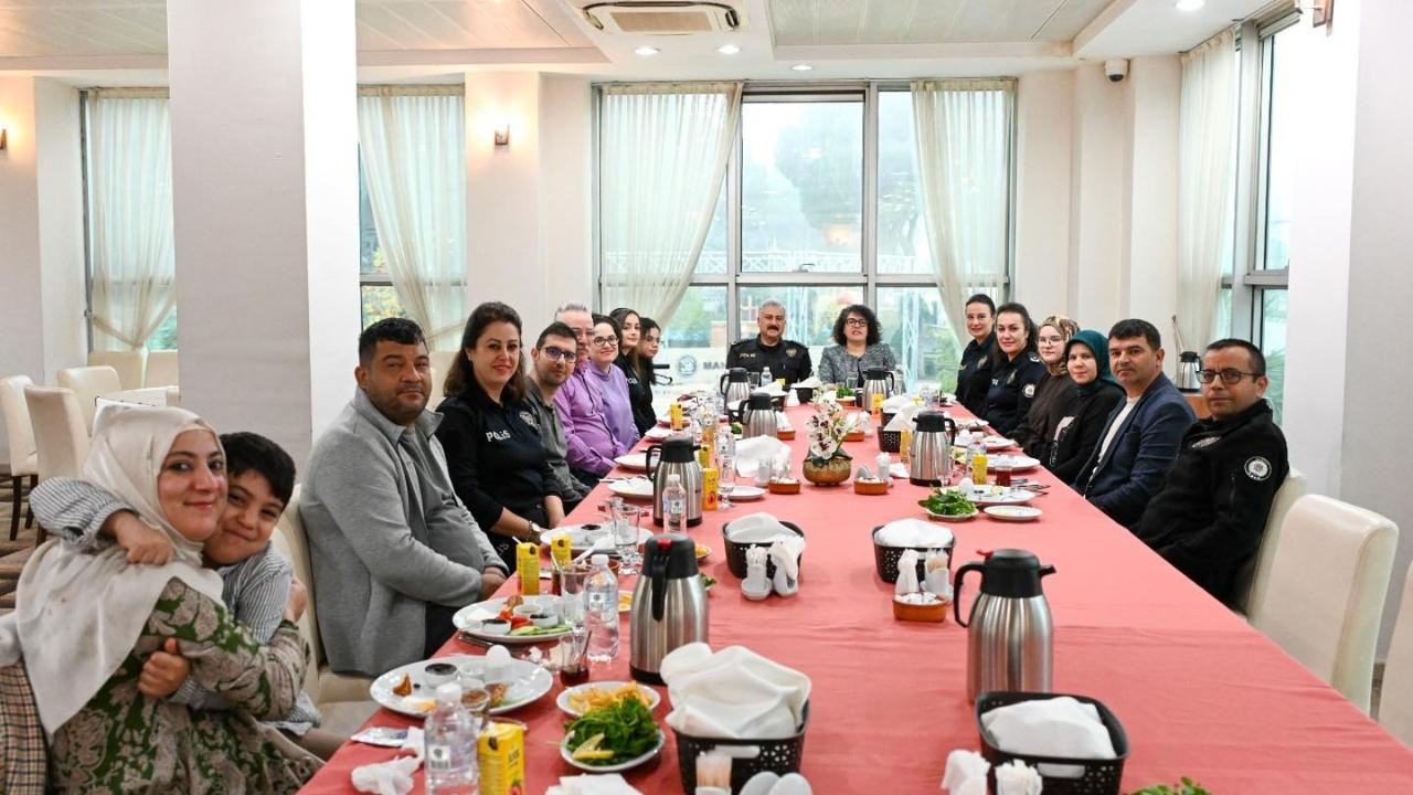 Manisa İl Emniyet Müdürü Aktaş, Engelli bireyleri unutmadı