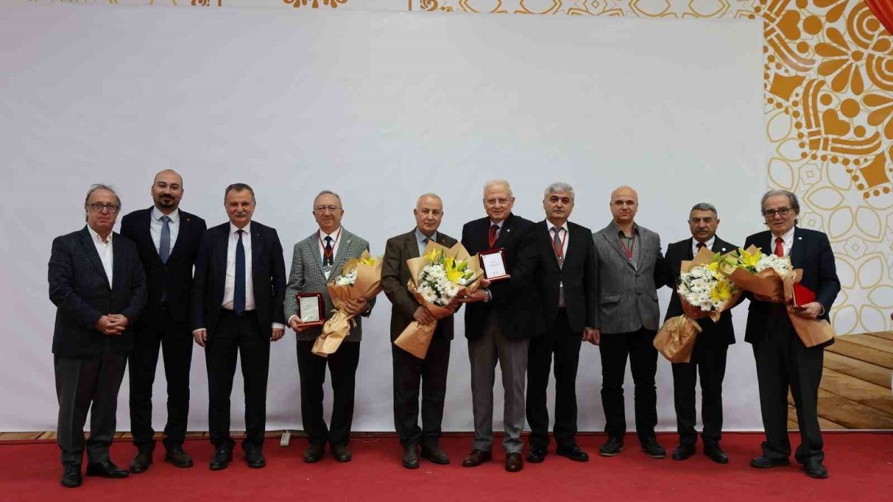 Manisa'da kırsal kalkınma ve kooperatifçilik masaya yatırıldı