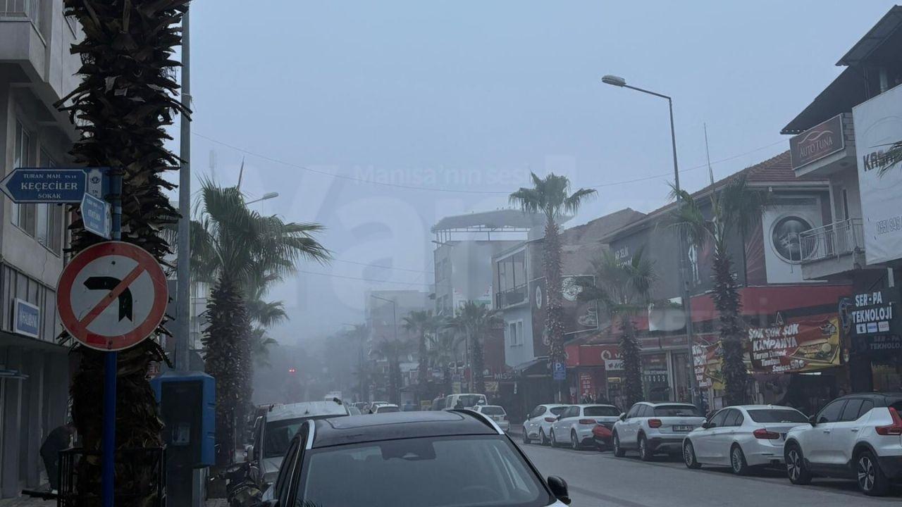 Turgutlu güne sisli uyandı!