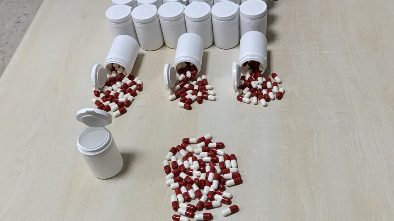 Devriye sırasında şüphelendiler: Çanta dolusu uyuşturucu çıktı!