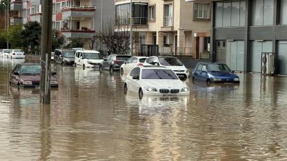 O İlde Sağanak Felaketi: Dereler Taştı, Cadde ve Sokaklar Sular Altında
