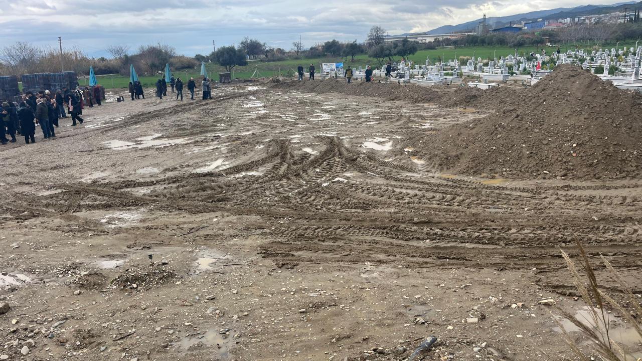 Turgutlu’da Yeni Mezarlık Alanının Durumu Tepki Çekiyor