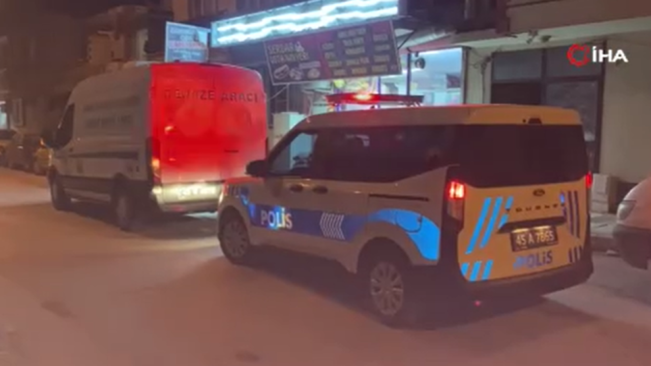 Yalnız Yaşayan 54 Yaşındaki Adam Evinde Ölü Bulundu