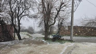 İlçede bir günde 4 mevsim yaşandı