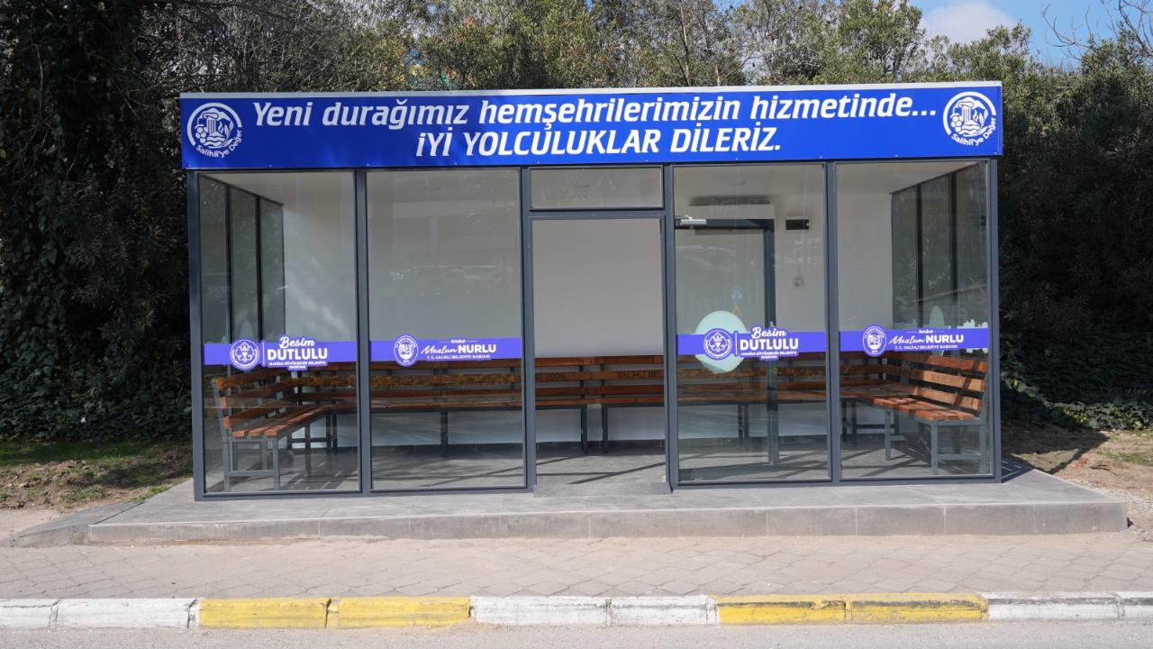İlçede kapalı duraklar hizmete açıldı