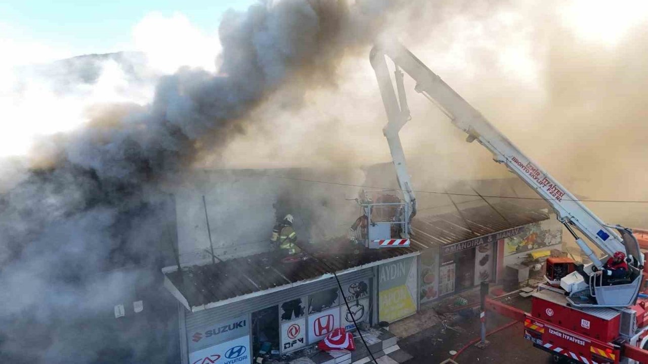 İş yeri yangını kontrol altına alındı