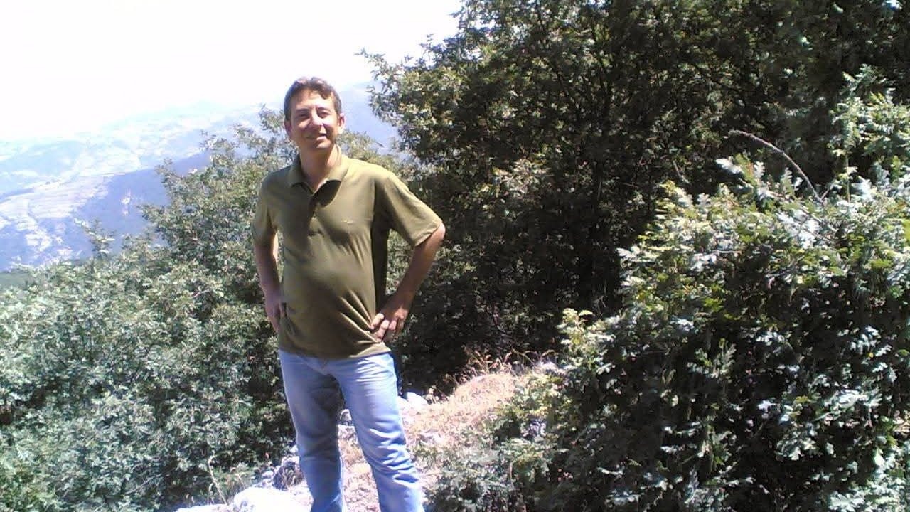 Manisa'da acı haber: Halı sahada kalbine yenik düştü!