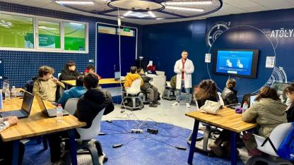 Manisa’da Bilim Dolu Ara Tatil: 6 Bin 789 Öğrenci ve Veli Bilimle Tanıştı