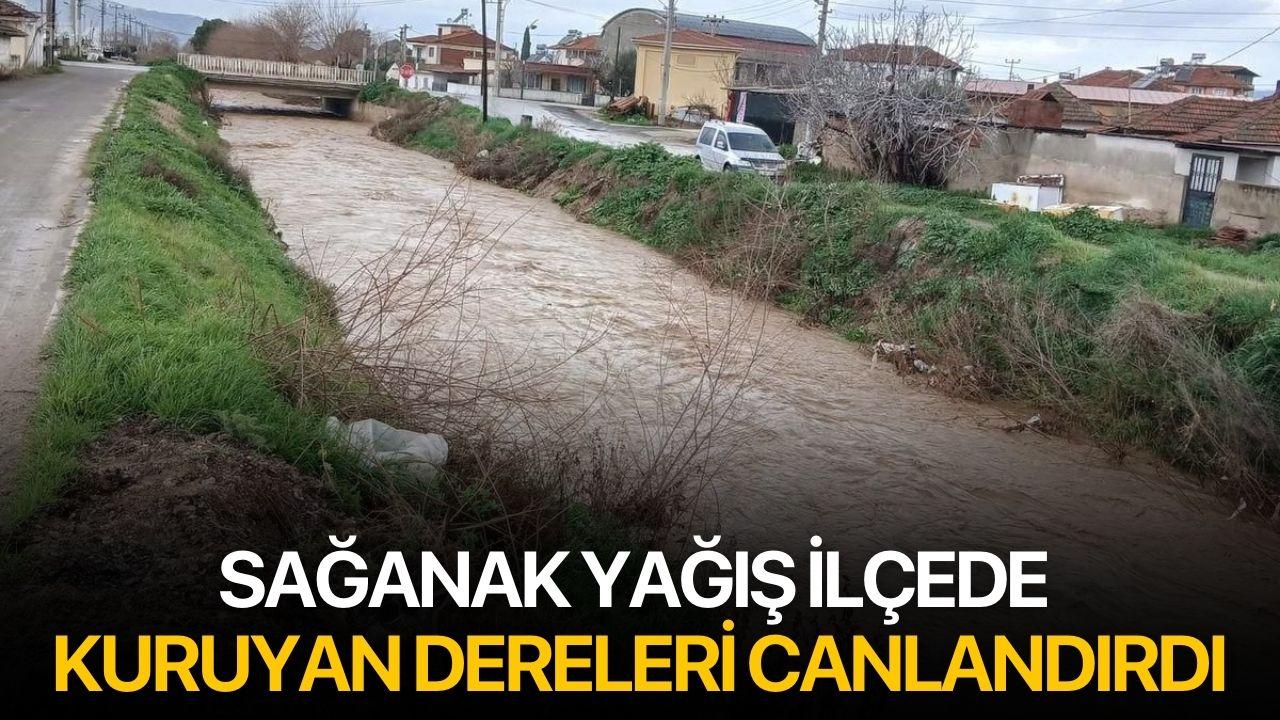 Sağanak yağış ilçede kuruyan dereleri canlandırdı