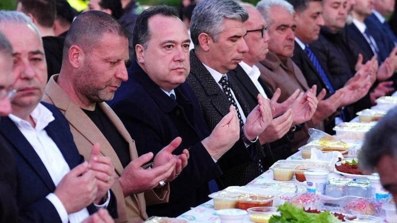 Başkan Dutlulu, Termik Santrali işçilerini iftarda ağırladı