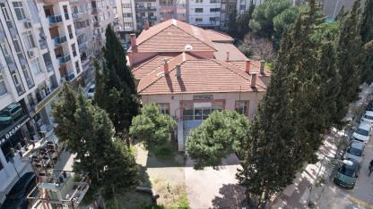 Çuval Başına 5 Kuruşla Yapıldı: Kitapsaray Yeniden Ayağa Kalkıyor