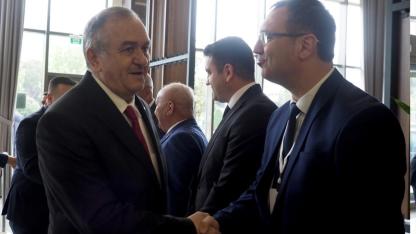 Akçay: 'Acımasızca fahiş fiyatı arttıranlara gerekirse teşhir ve kapatma cezaları gündeme getirilmelidir'