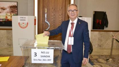 36 yıllık başkan güven tazeledi