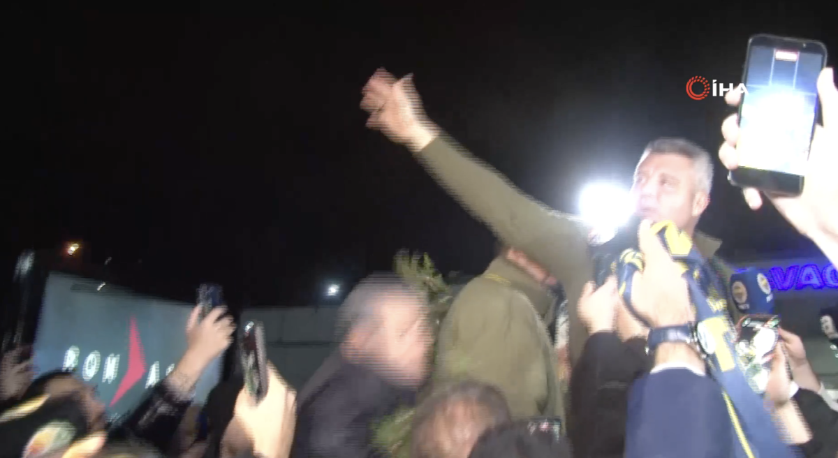 İfadeye çağrılmıştı! Sadettin Saran Türkiye'ye Döndü